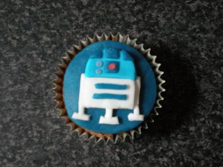 cupcake R2D2