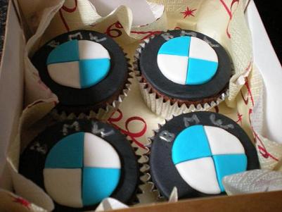 verjaardag cupcakes BMW