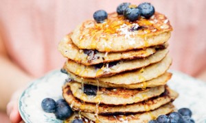 Flour-free banana and coconut pancakes